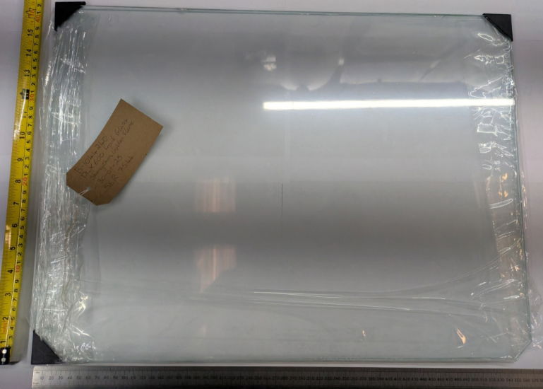 FRONT GLASS